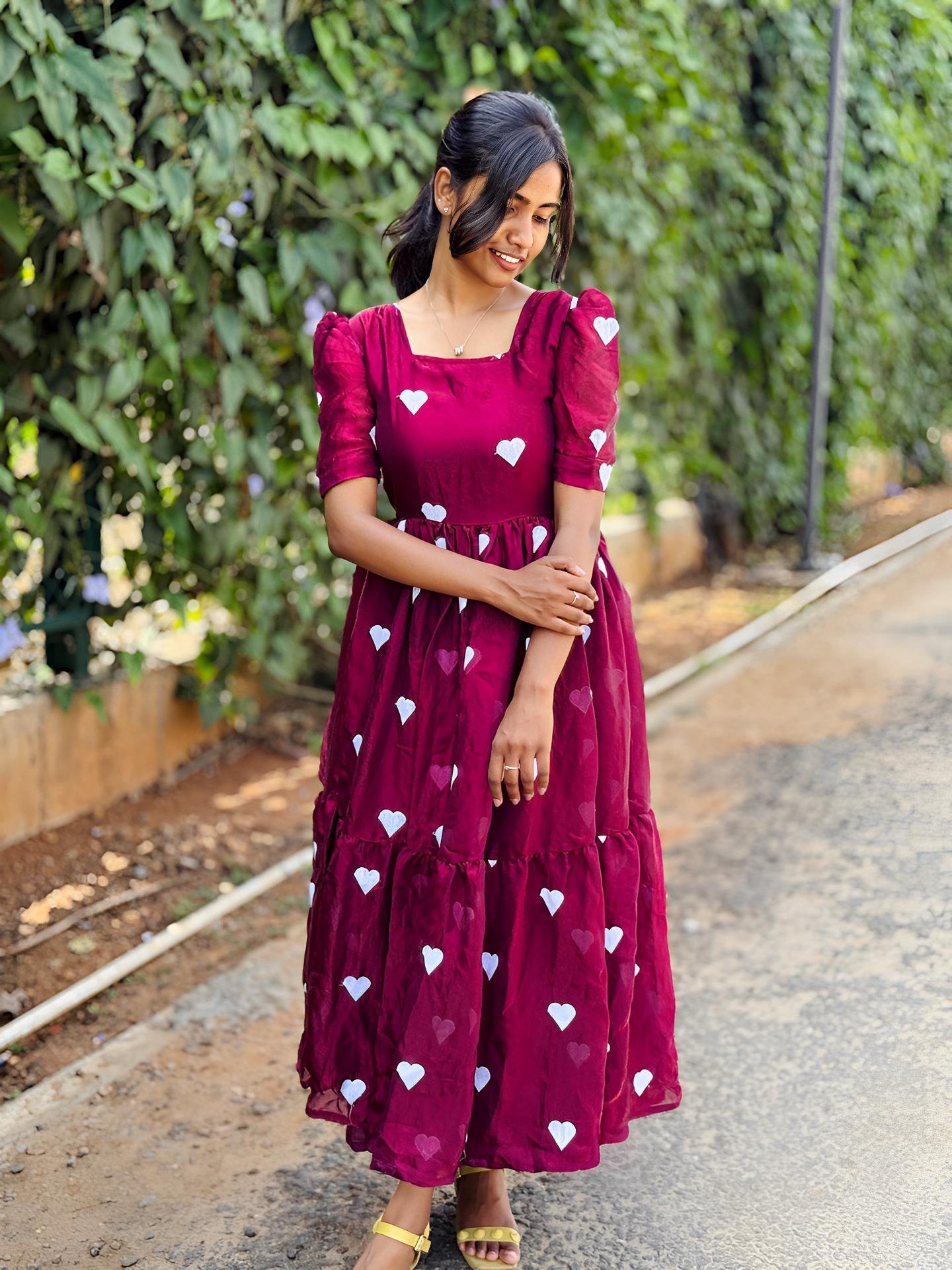 Original Heart Embroidery Trishade Shining Silk Gown