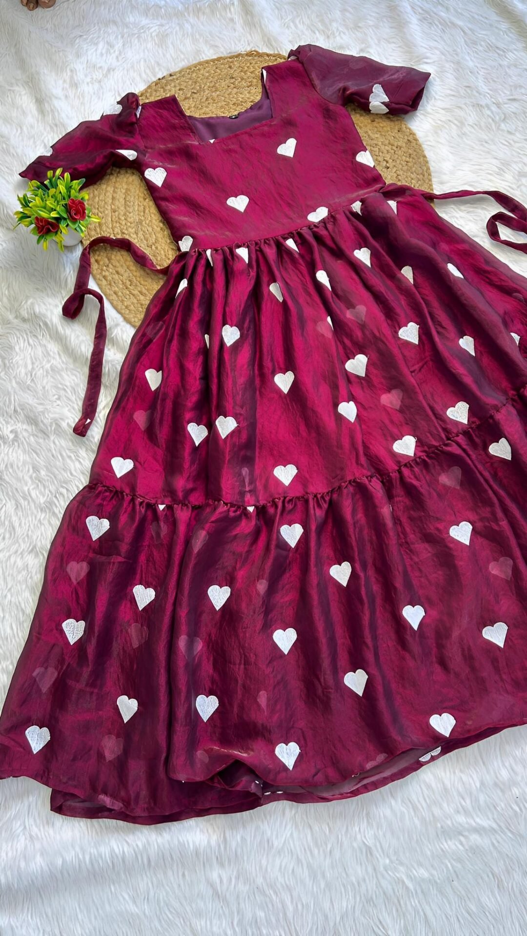 Original Heart Embroidery Trishade Shining Silk Gown