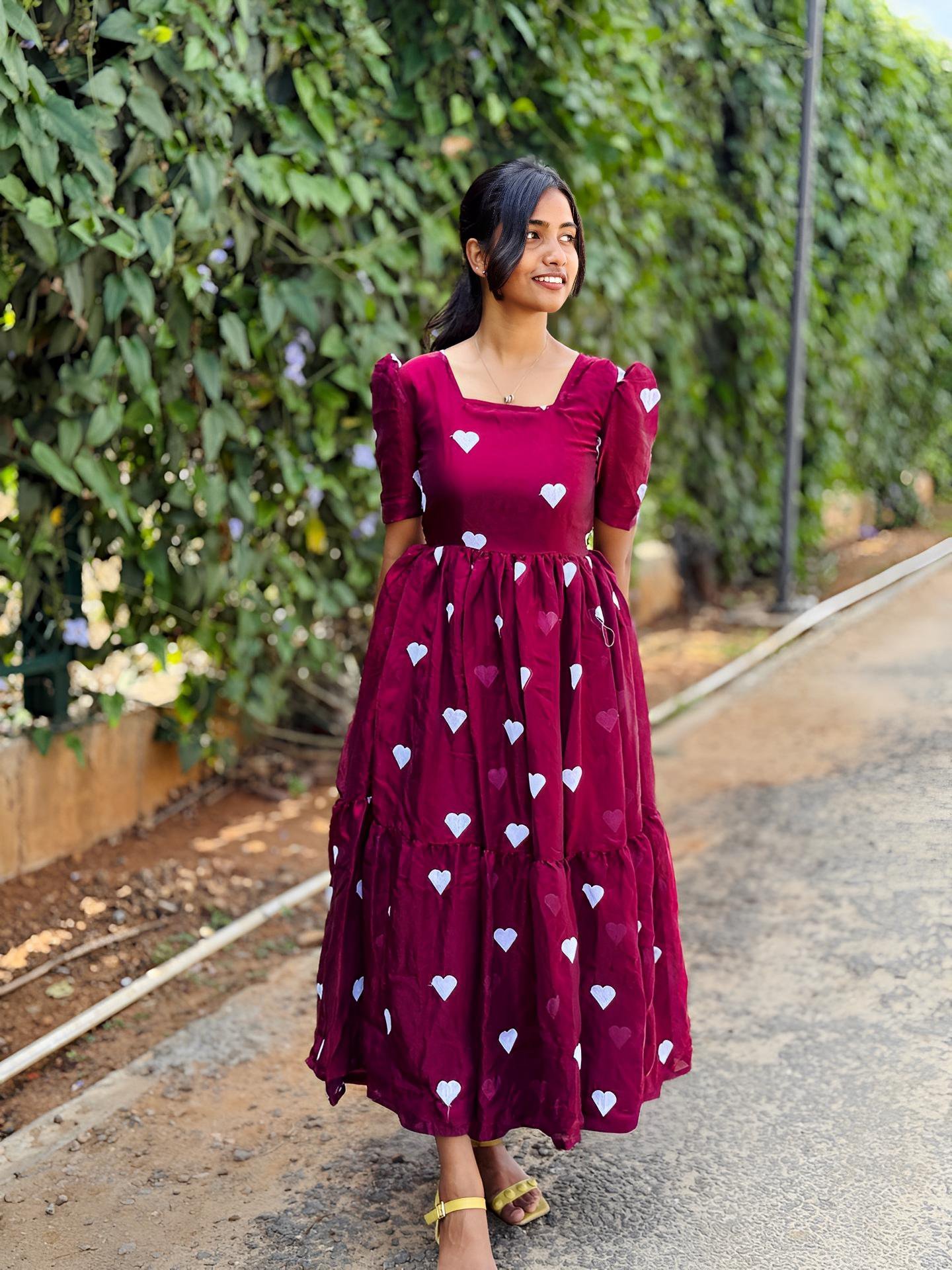 Original Heart Embroidery Trishade Shining Silk Gown