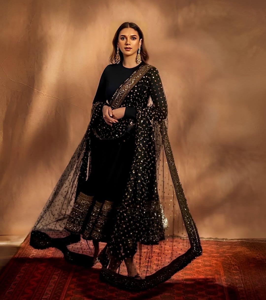 Aditi Rao Black Embroidered Gown With Dupatta