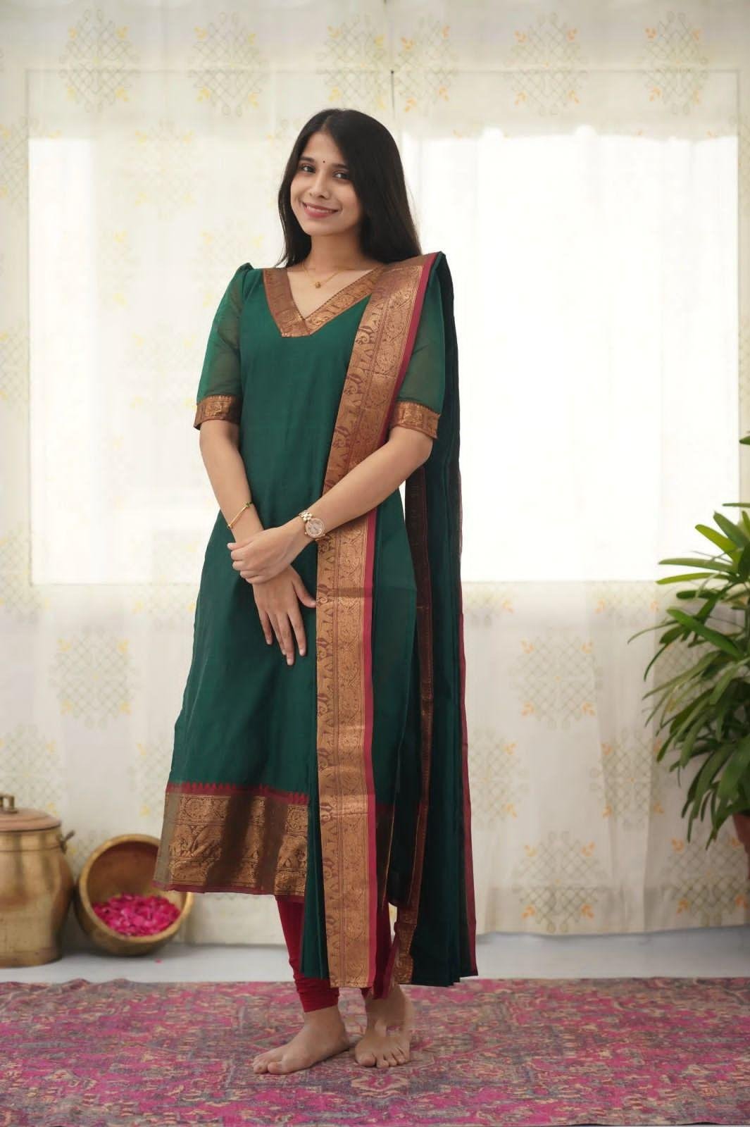 Elegant Cotton Blend Kurti with Zari Border Dupatta