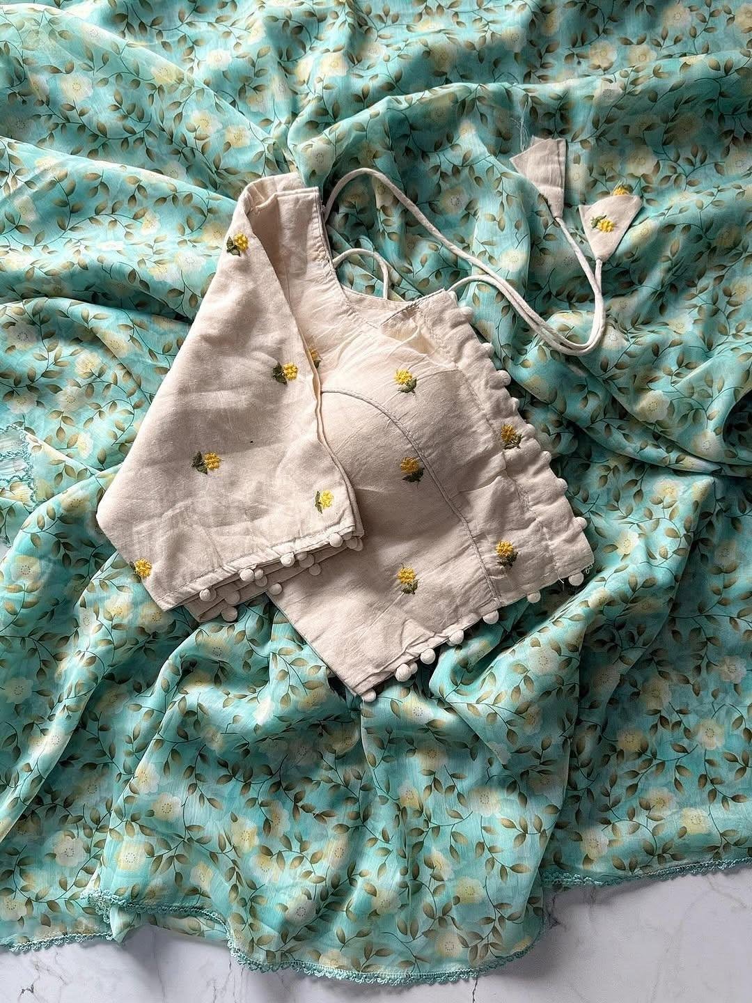 Premium Chiffon Digital Flower Print Saree With Arco Border