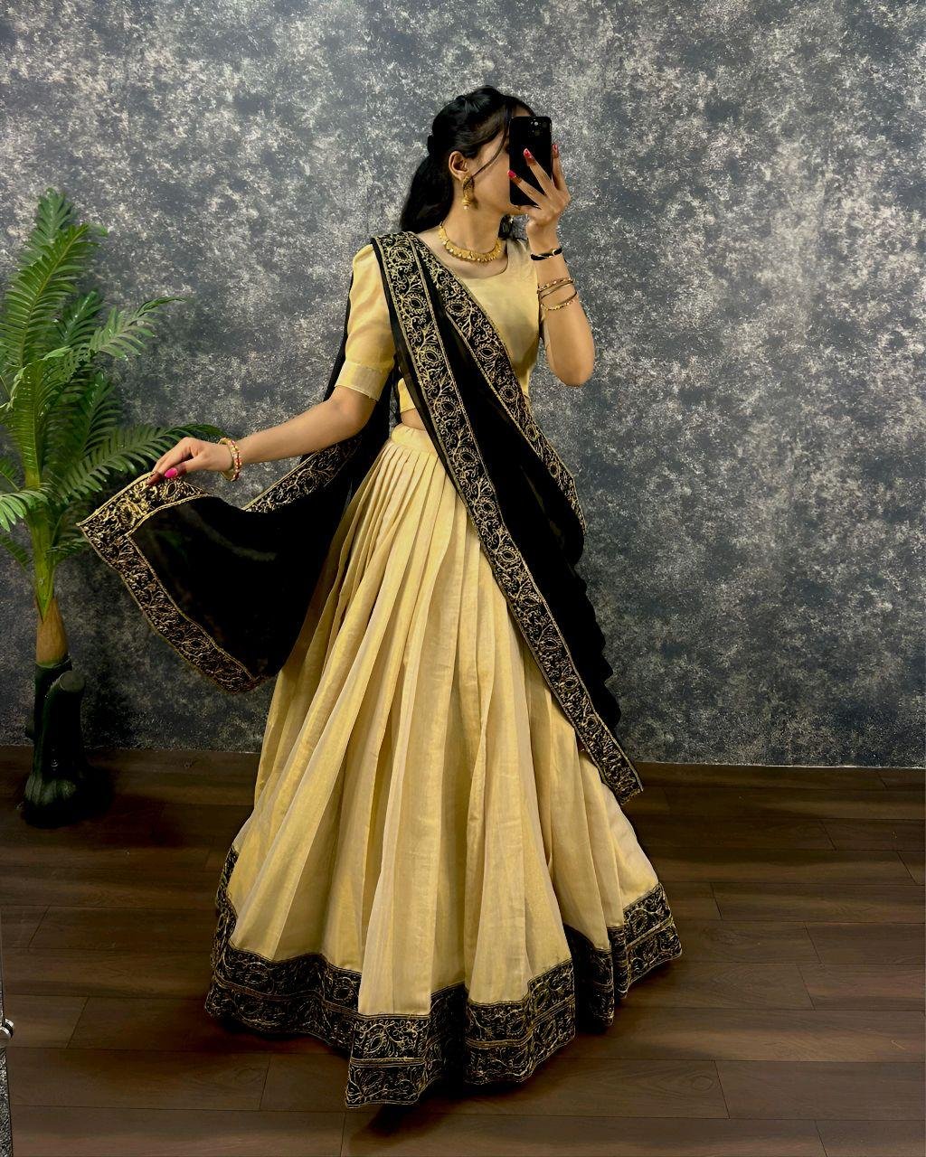Heritage redefined in this Tissue Cotton lehenga choli.