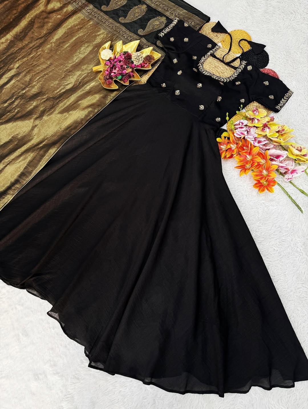 Recreating Big Boss Tanuja Black Dress with Banarasi Dupatta