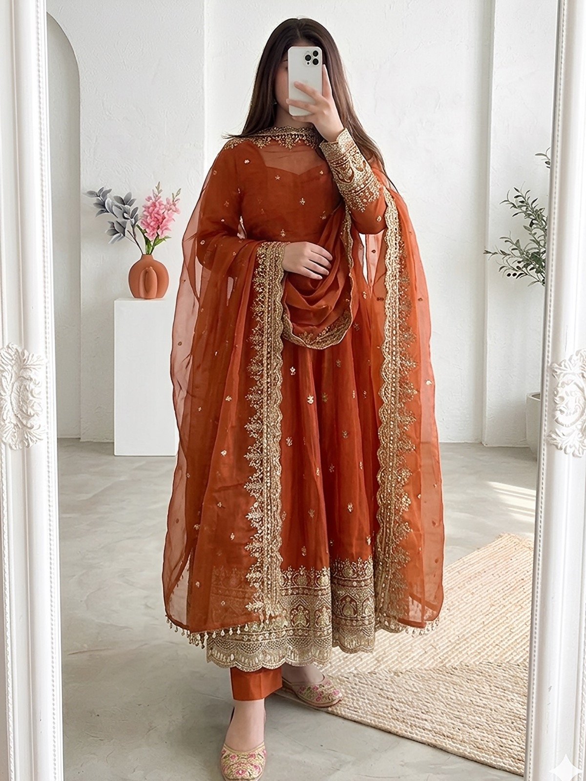SAATHIYA - Premium Fendy silk Gown pant Dupatta set❤️
