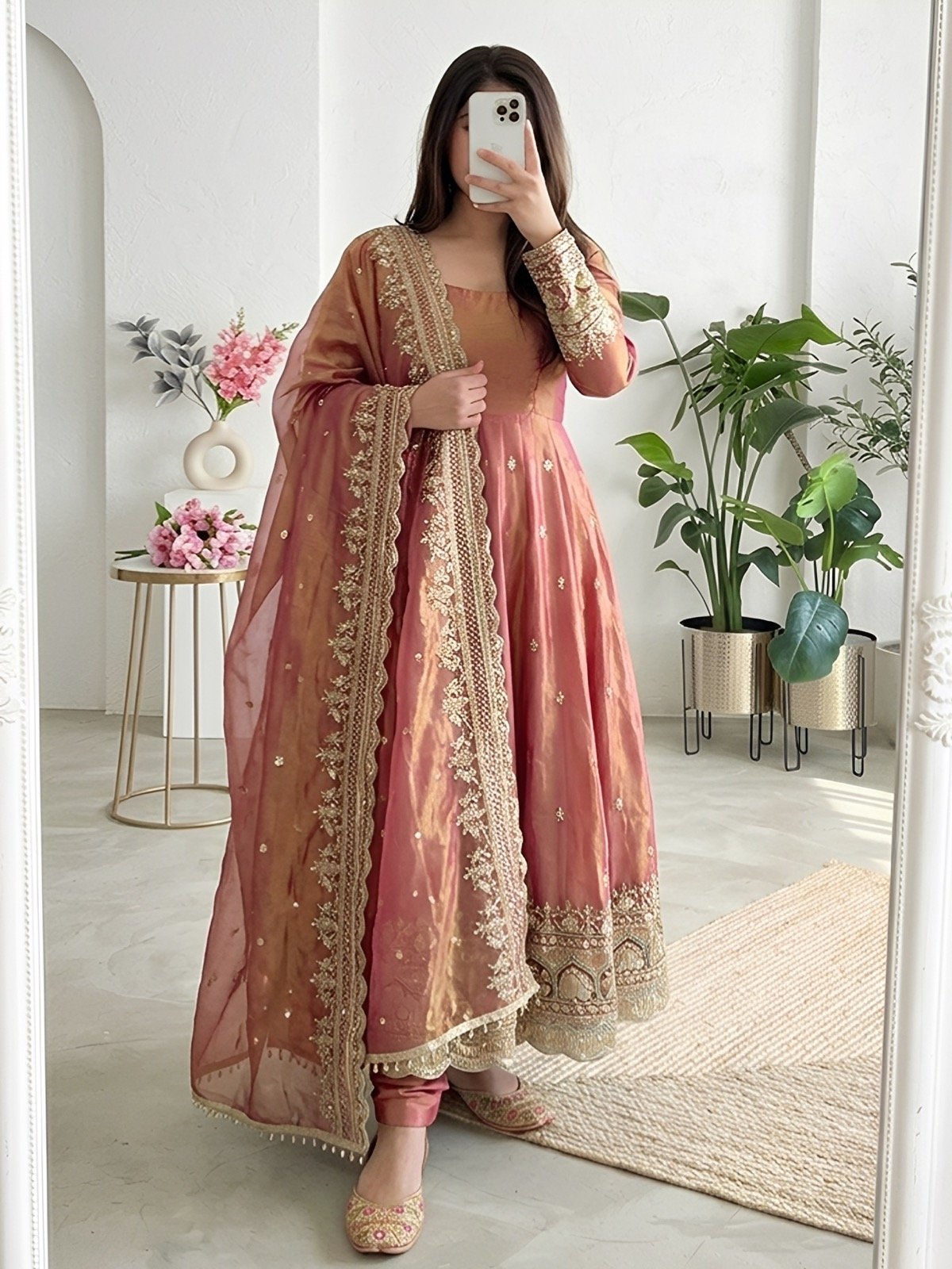 SAATHIYA - Premium Fendy silk Gown pant Dupatta set❤️