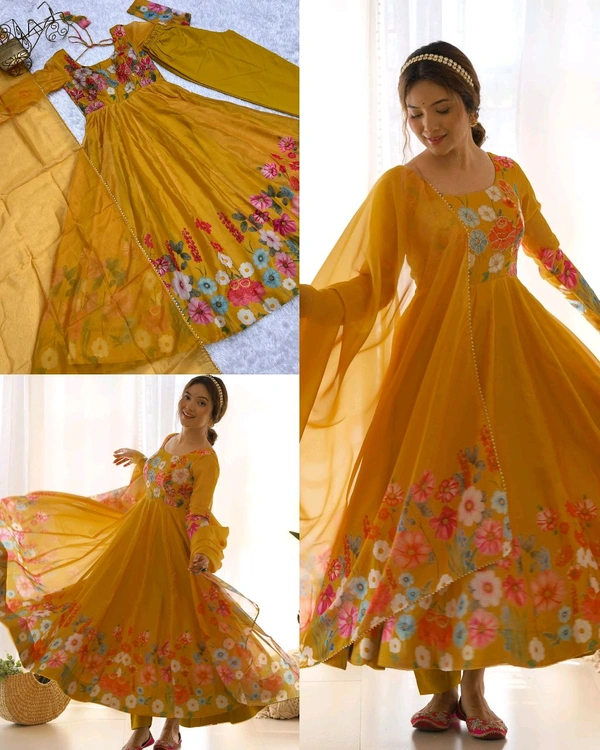 Floral Elegance: Flower Print Anarkali with Zari Work and Dupatta