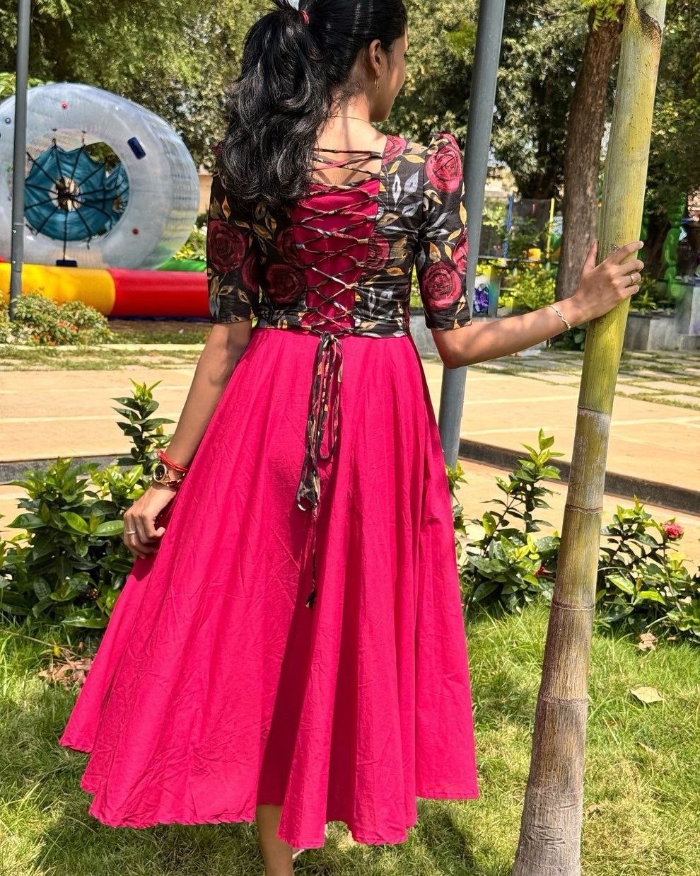 Elegant Women's Midi Dress