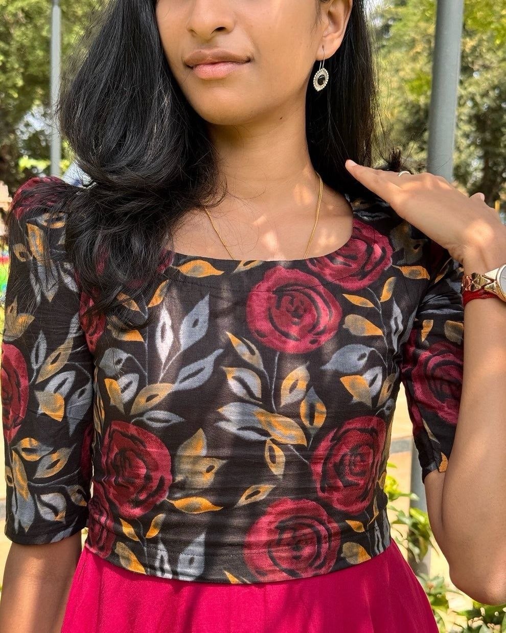 Elegant Women's Midi Dress