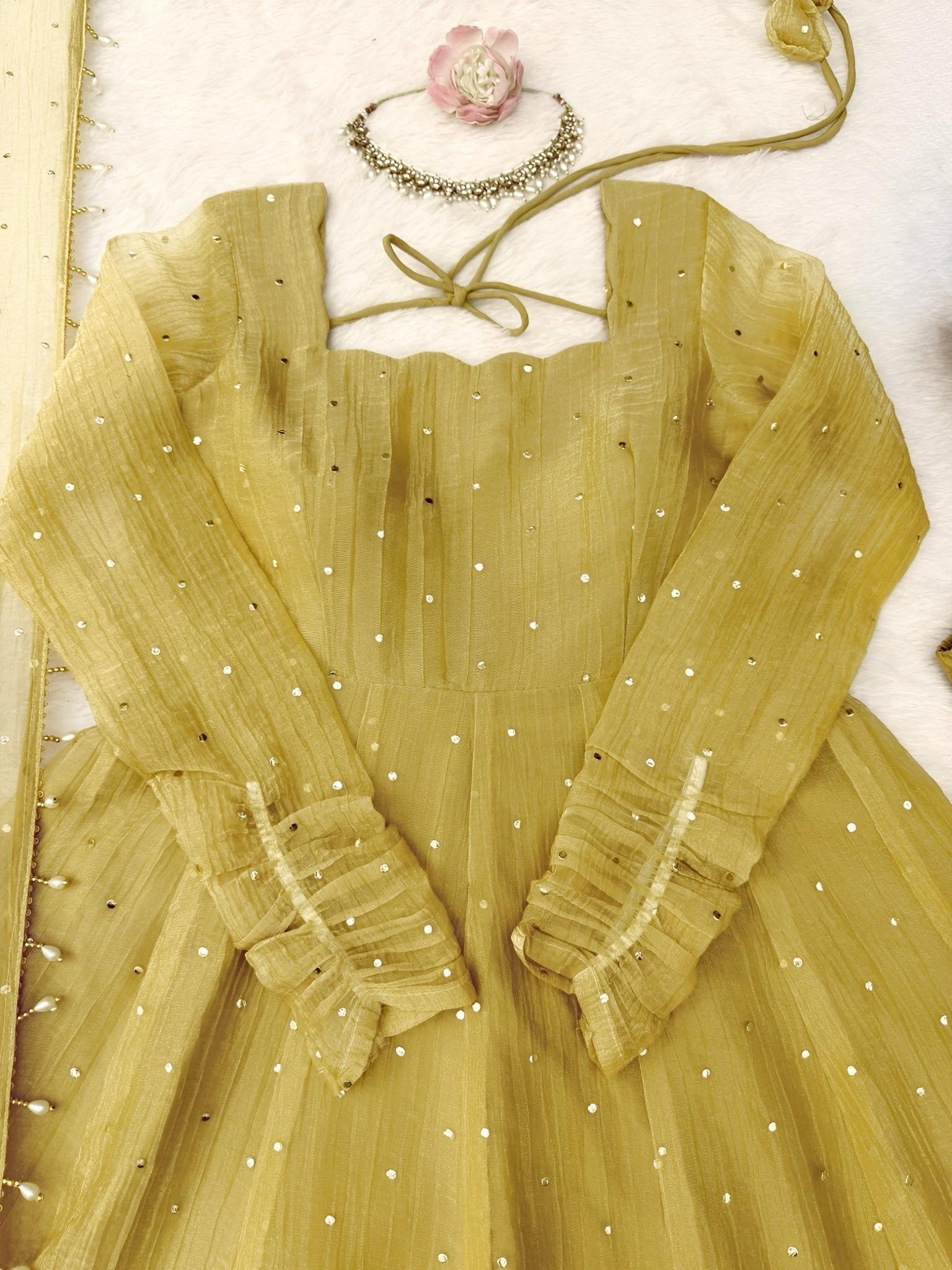 SUNFLOWER GOWN🌻