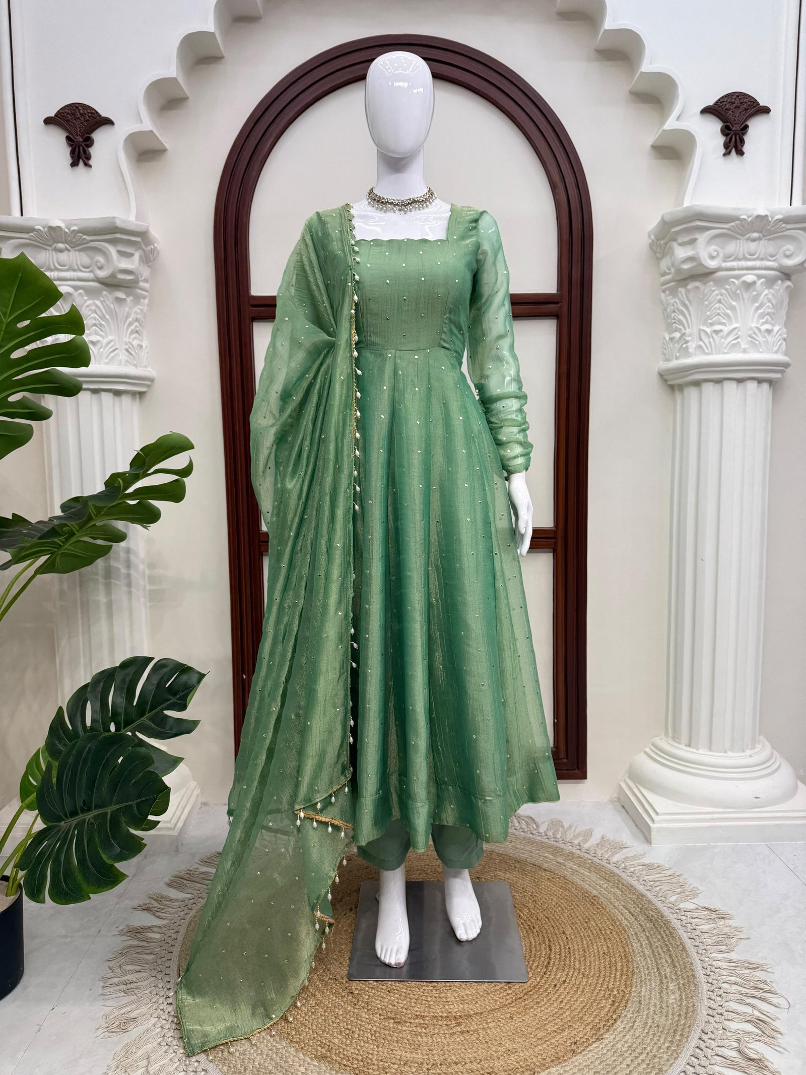 Green QUEEN Gown💚Anarkali Bottom with Dupatta set
